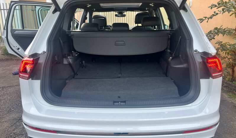
								SUV Volkswagen Tiguan 2019 Branco 81077 11 4 Boa margem Quitado Usado full									
