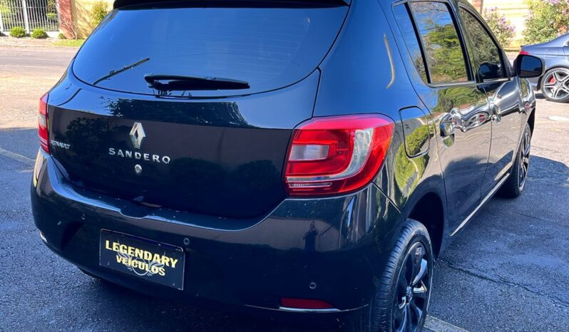 
								Hatch Renault Sandero 2019 Preto 98414 8 4 Média margem Quitado Usado full									