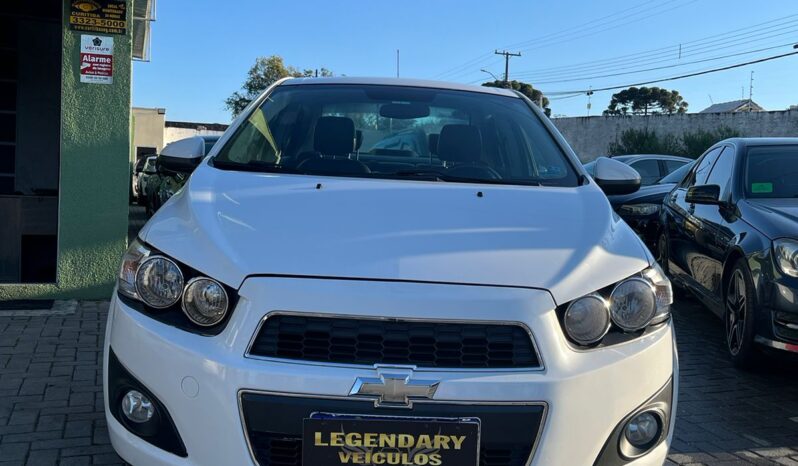 
								Hatch Chevrolet Sonic 2014 Branco 147000 10 4 Média margem Quitado Usado full									